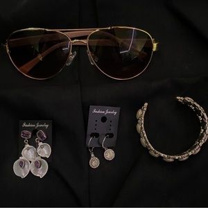Jewelry and accessory pack
